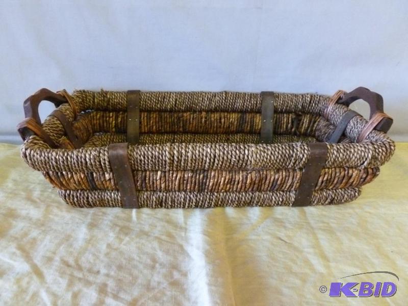 Beautiful double handled centerpiece basket t...