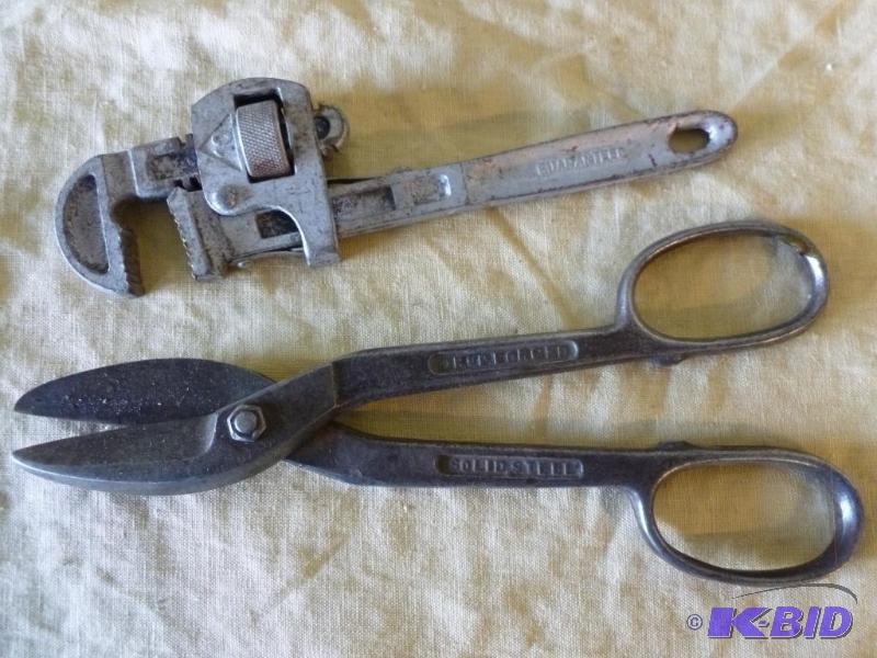 This lot consists of a large tin shears and a...