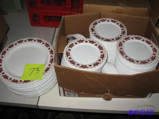 Wedgewood Dinner plates, salad plates, bread ...