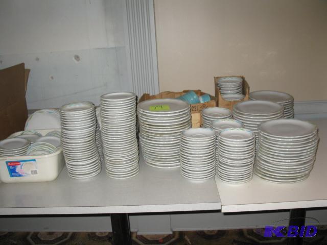 Jackson China set, Bluegreen color, large qt...