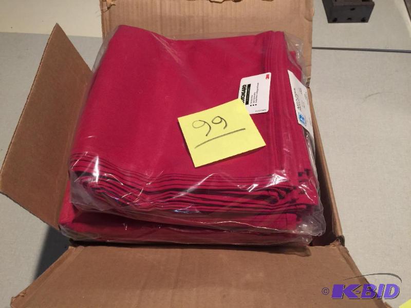 Napkins, red linen, 20 inch square, 10 doz...