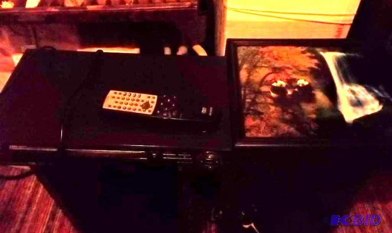 Aiwa DVD Player With Remote &amp Lighted Pan...