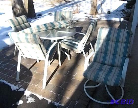 Patio Set With Umbrella Table, &nbsp4 Chair...