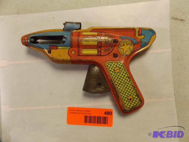 Tin Toy Gun, J Chein &amp Co, Made in USA. s...
