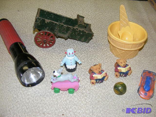 Variety Lot of misc toys....