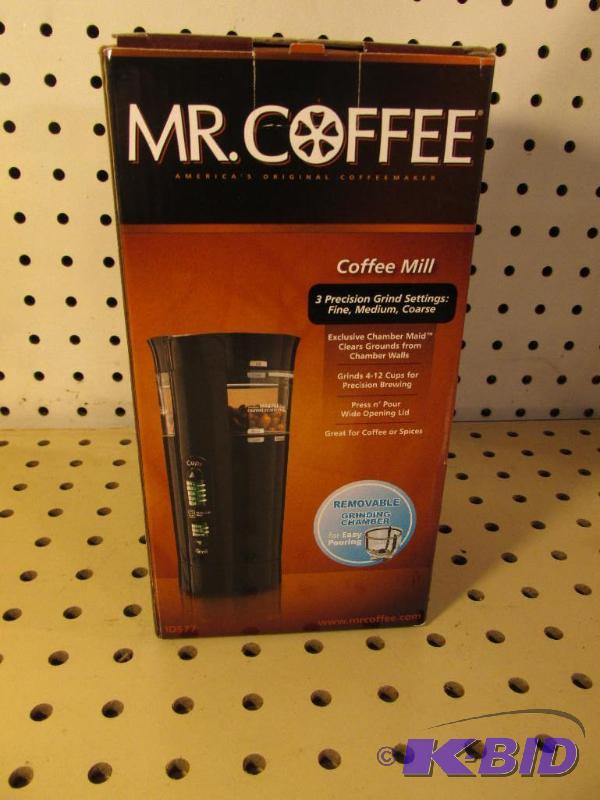 lot 121 image: Coffee Grinder New in Box