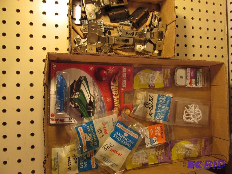 lot 144 image: Miscellaneous Hardware and Hot Wheels
