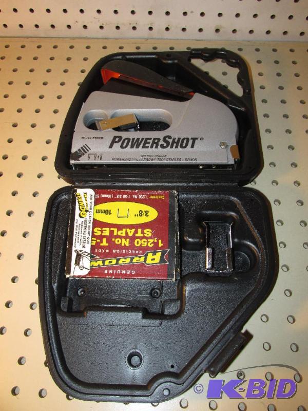 lot 37 image: Power Shot Kit