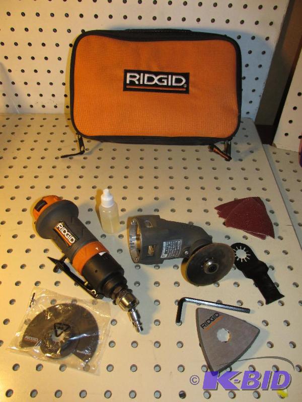 lot 44 image: Nice RIGID Multi-Tool Set in its own Pouch