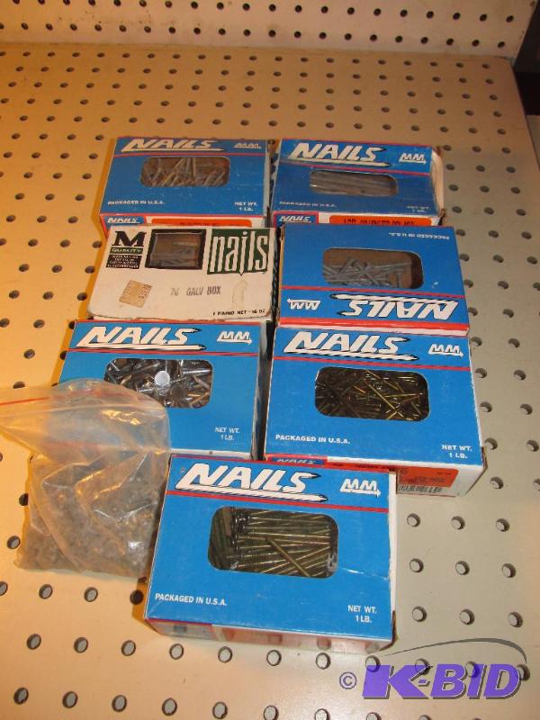 lot 52 image: Nails