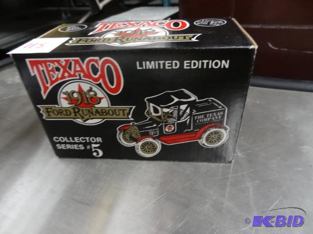 lot 115 image: Texaco 1918 Ford Runabout. #5 collector...