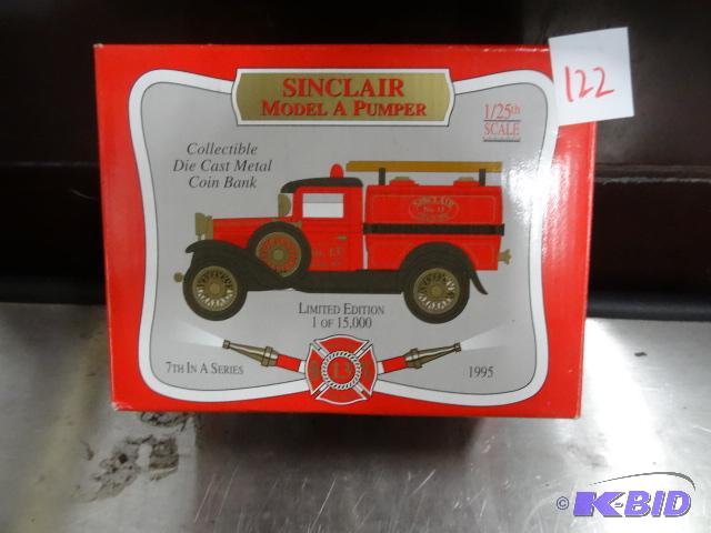lot 122 image: Sinclair model A pumper. 7th in series. 125...