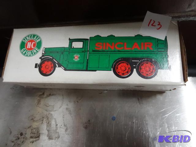 lot 123 image: Sinclair 1930 Diamond T tanker. 4th is series...