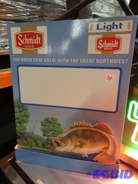 lot 31 image: Scmidt beer Table top advertiser. Animated fi...