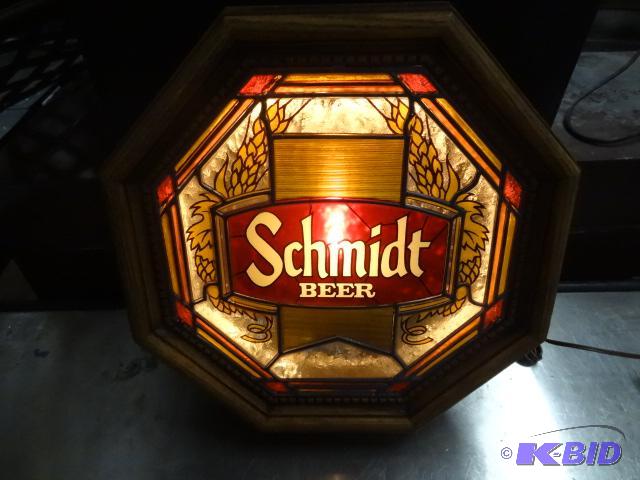 lot 60 image: Scmidt beer octagon shaped lighted sign. 15&q...