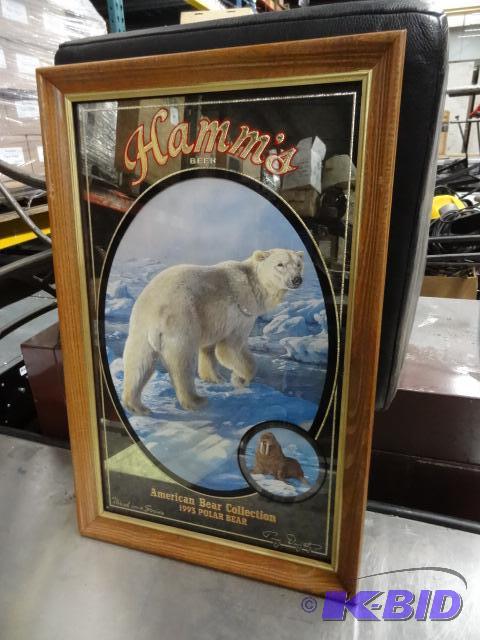 lot 62 image: Hamms American bear collection. 1993 Polar be...