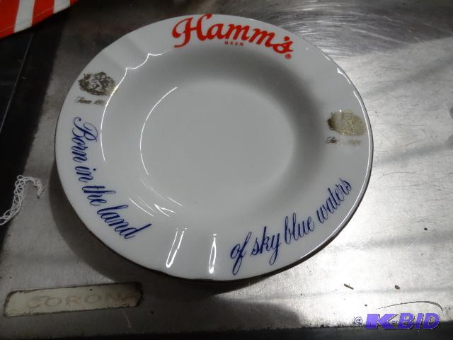 lot 84 image: Porcelain Hamms beer ashtray. 7"...