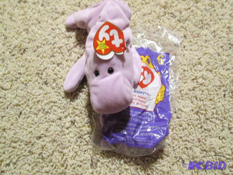 lot 111 image: beanie babies...