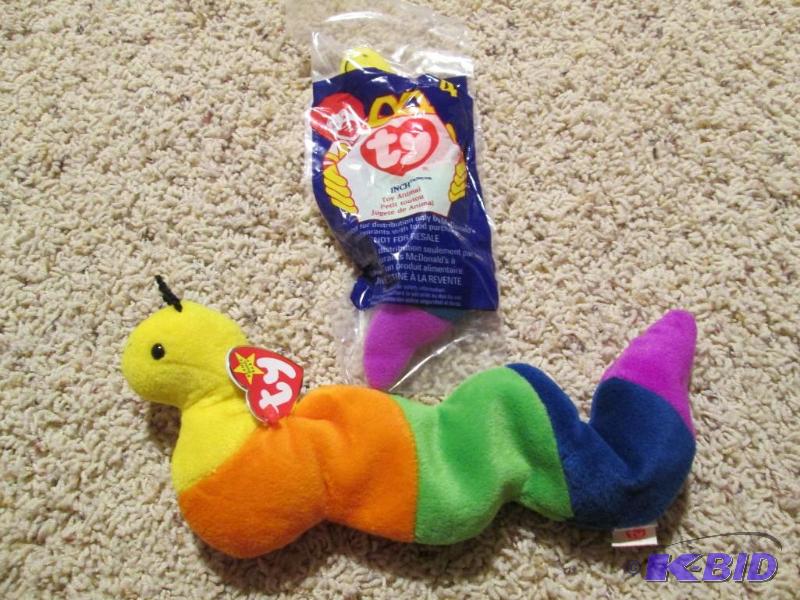 lot 114 image: beanie babies...