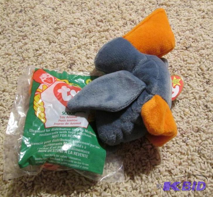 lot 125 image: beanie babies...