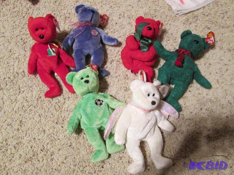 lot 129 image: beanie babies...