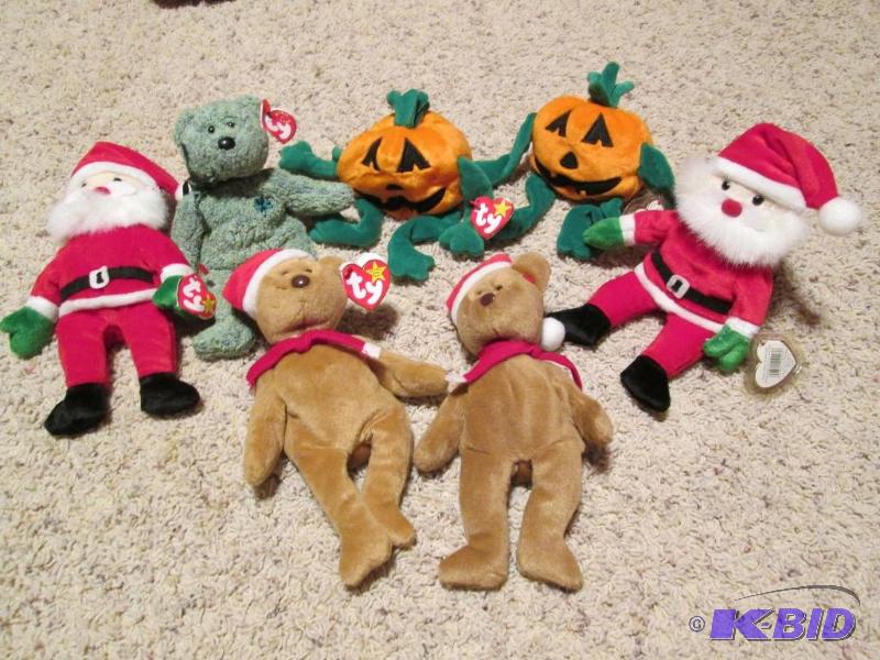 lot 137 image: beanie babies...