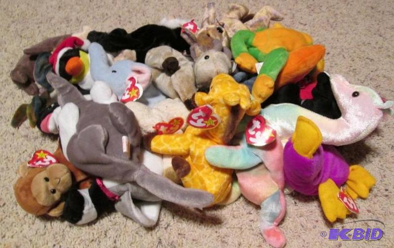 lot 139 image: beanie babies...