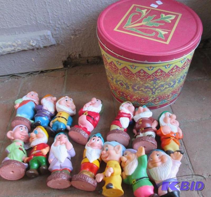 lot 176 image: Lot of Disney seven dwarves, all in good cond...