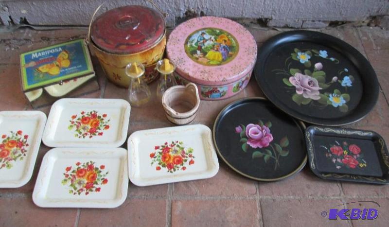 lot 182 image: Lot of assorted tins and trays...