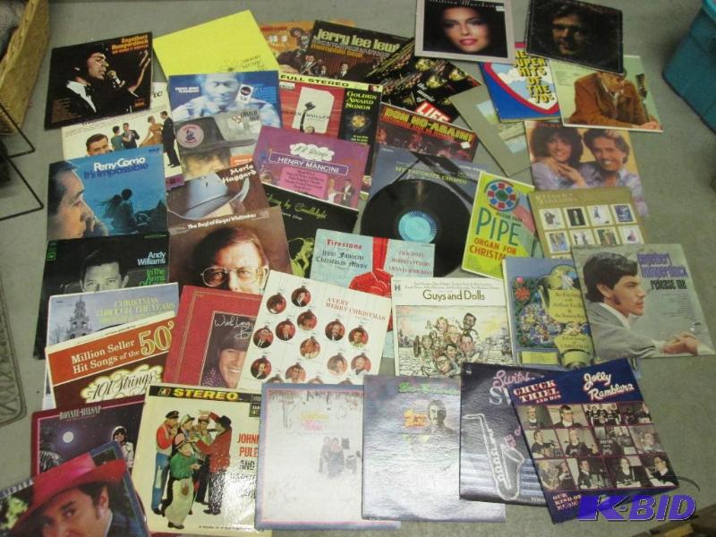 lot 189 image: Lot of assorted vinyl records...