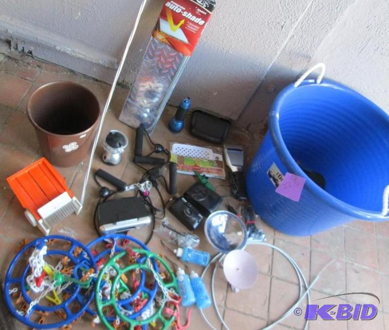 lot 225 image: Lot of assorted merchandise, auto shade, heat...