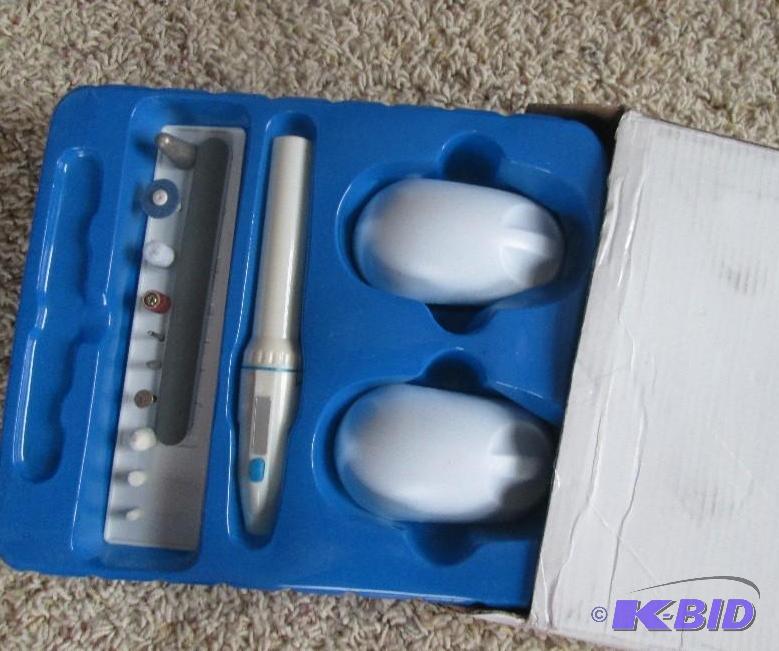 lot 266 image: complete Tool Grooming kit...