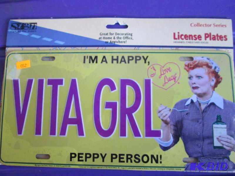 lot 65 image: New metal sign, I love Lucy...