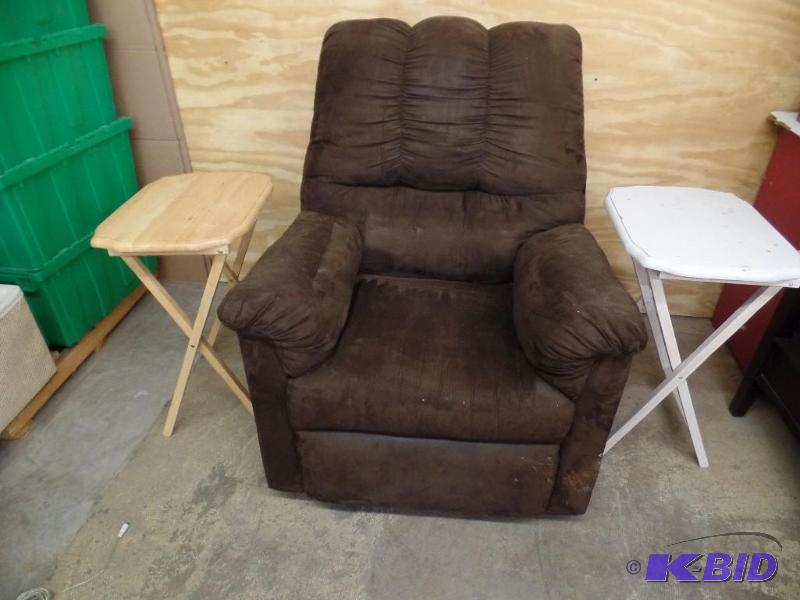Recliner and TV Trays