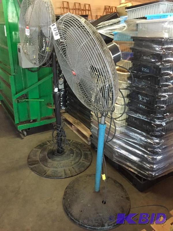 lot 109 image: Dayton commercial pedestal fan....