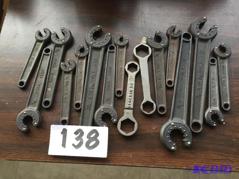 lot 138 image: Lot of misc. wrenches....