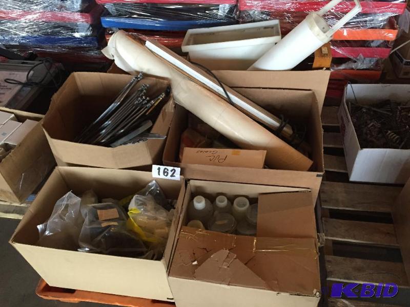 lot 162 image: Pallet lot of misc. lab dishes, metal parts, ...