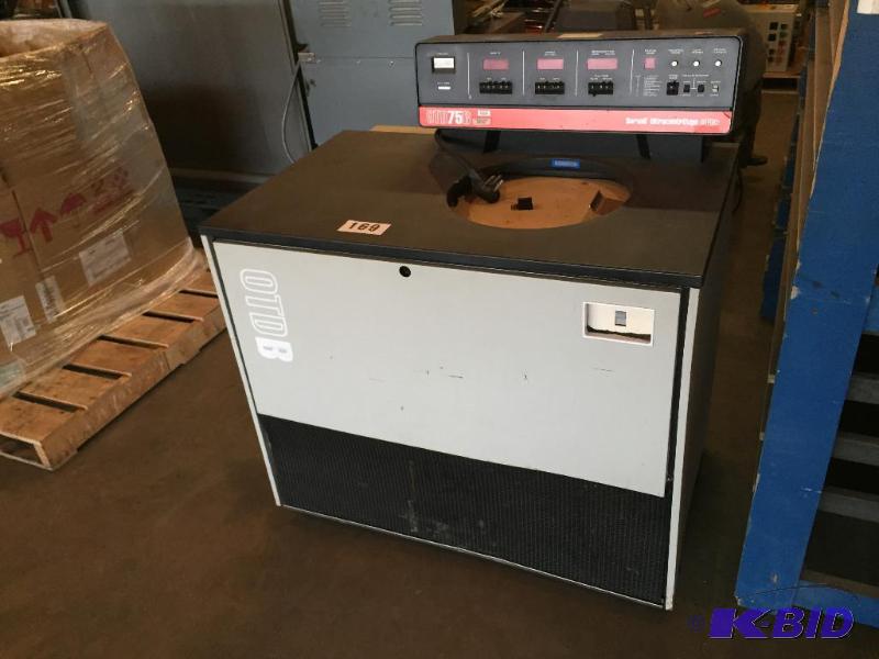 lot 169 image: Dupont laboratory centrifuge....