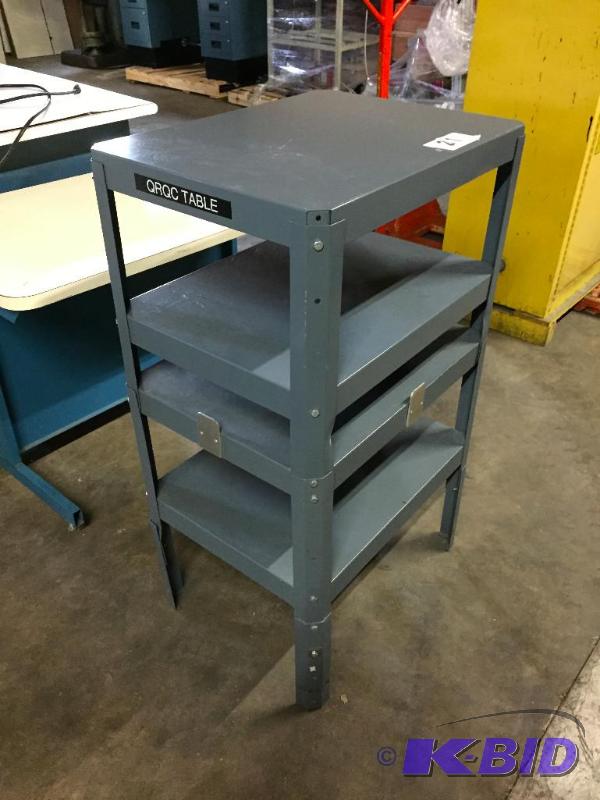 lot 21 image: Metal rack....