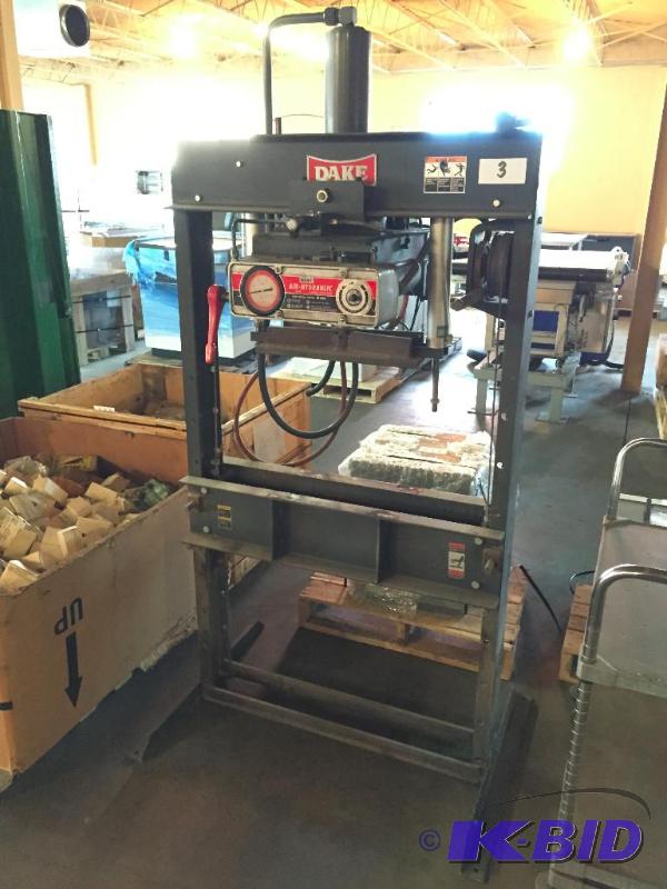 lot 3 image: Dake H-press. Air over hydraulic control....