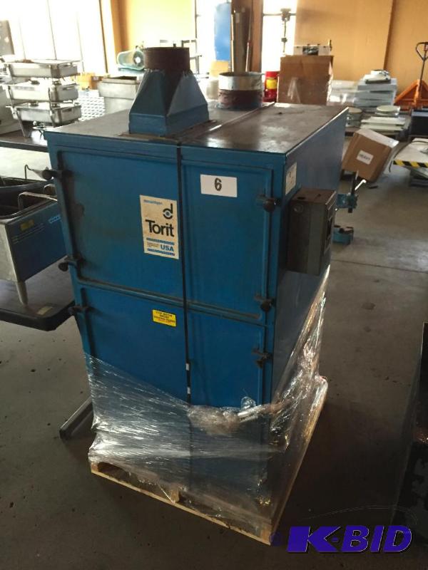 lot 6 image: Donaldson Torit model 84 dust collector....