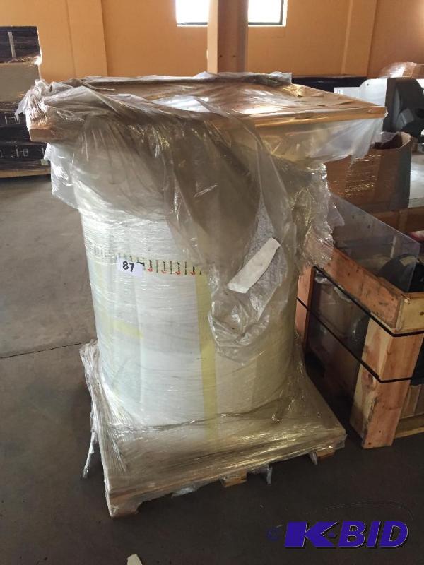 lot 87 image: Large roll of thick paper. One side glossy- s...