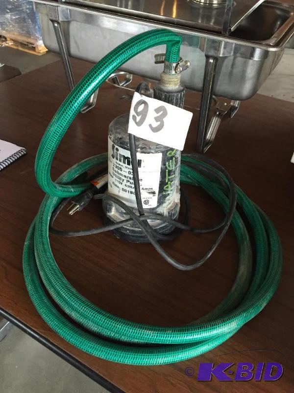 lot 93 image: Simer small sump pump....