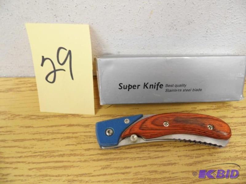 lot 29 image: Super Knife