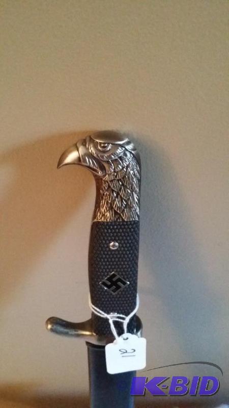 lot 21 image: Natzi knife