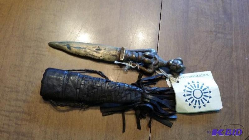 lot 49 image: Dogon Knife