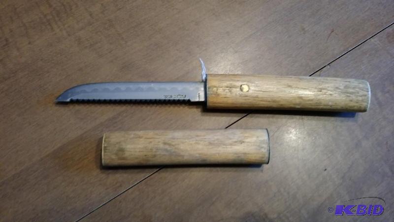 lot 58 image: Knife