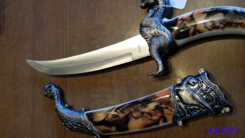 lot 64 image: Knife