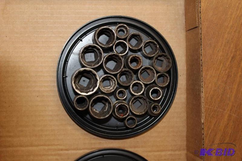 lot 123 image: Lot of assorted Sockets