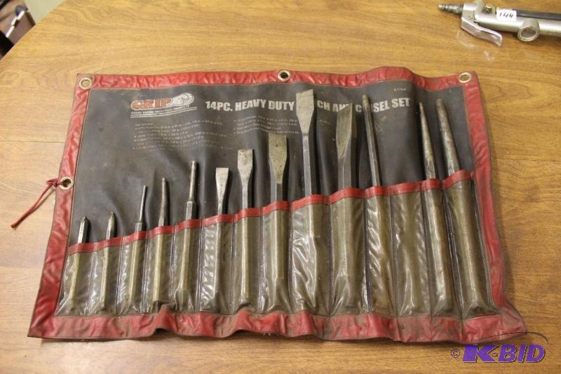lot 145 image: GRIP Chisel Set, Incomplete